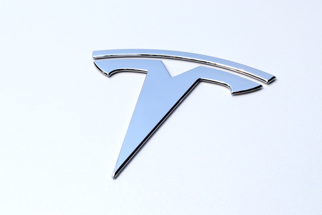 Tesla’s TSLA Stocktwits: What Investors Are Saying